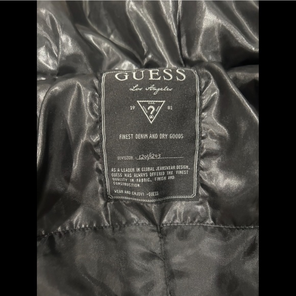 Guess down-filled - Picture 4 of 5